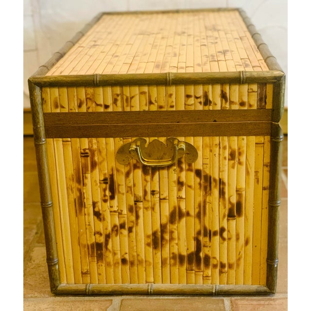 Mid 20th Century Campaign Style Scorched Split Reed Bamboo Trunk, Coffee Table With Brass Handles and Closure in the Manner of Ralph Lauren For Sale In San Antonio - Image 6 of 12