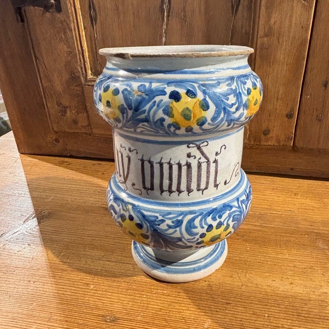 Antique Albarello Vase from Faenza Manufacture, 1600s For Sale - Image 14 of 14