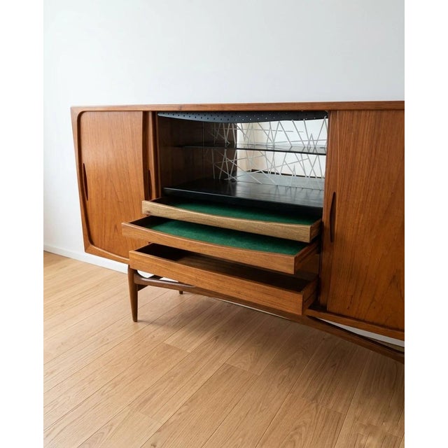 Mid-Century Modern Vintage Danish Sideboard in Teak, 1950s For Sale - Image 3 of 4
