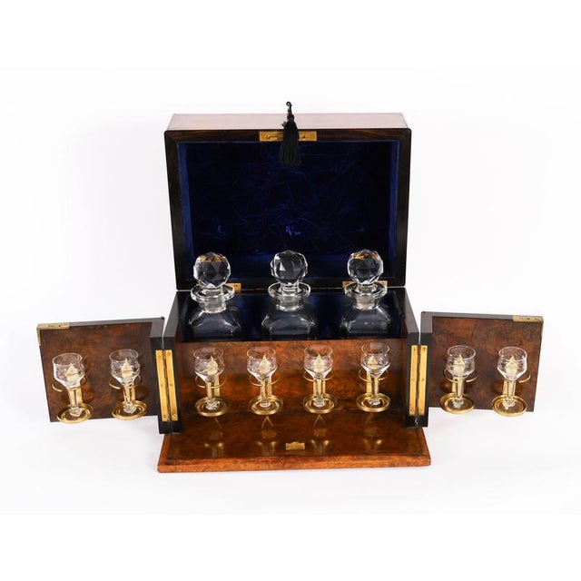 Antique 19th Century Victorian Burr Walnut and Crystal 3-Decanter Tantalus Dry Bar, Set of 12 For Sale - Image 3 of 18