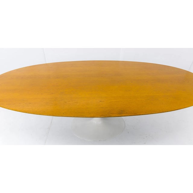 Attributed Eero Saarinen for Knoll Pedestal Dining Table, 1957 For Sale In Denver - Image 6 of 11