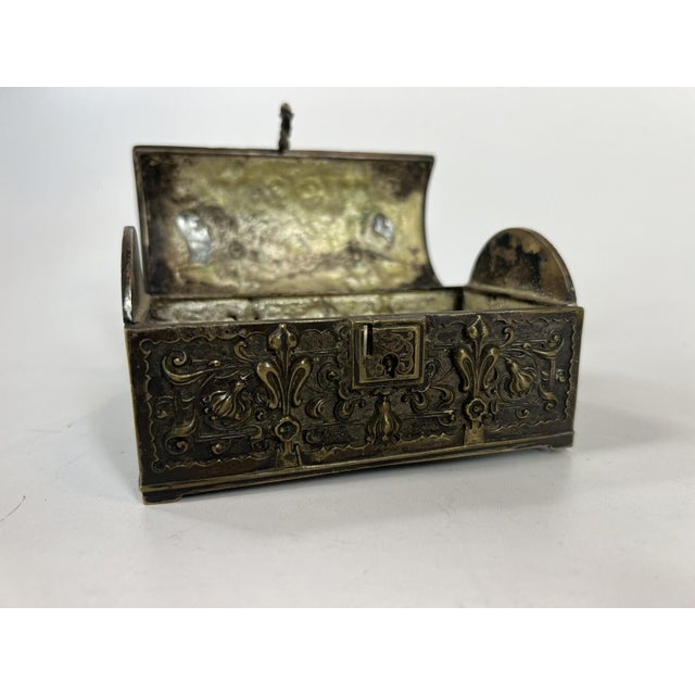 Metal Kye or Jewelry Box Bronze Antique Raised Relief Ggleykauf Nurnberg Germany For Sale - Image 7 of 18