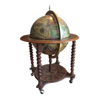 Mid-Century Modern Globe Bar For Sale