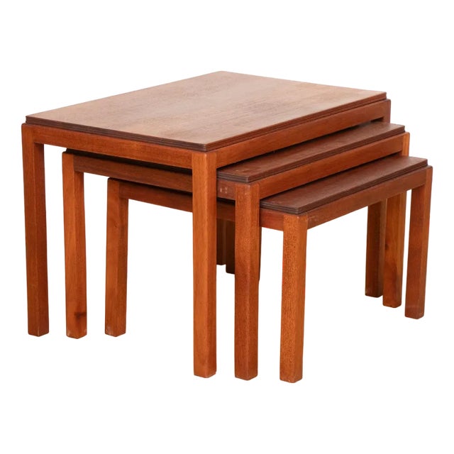 Mid-Century Mahogany Nesting Tables by Gordon Russell, 1960s, Set of 3 For Sale
