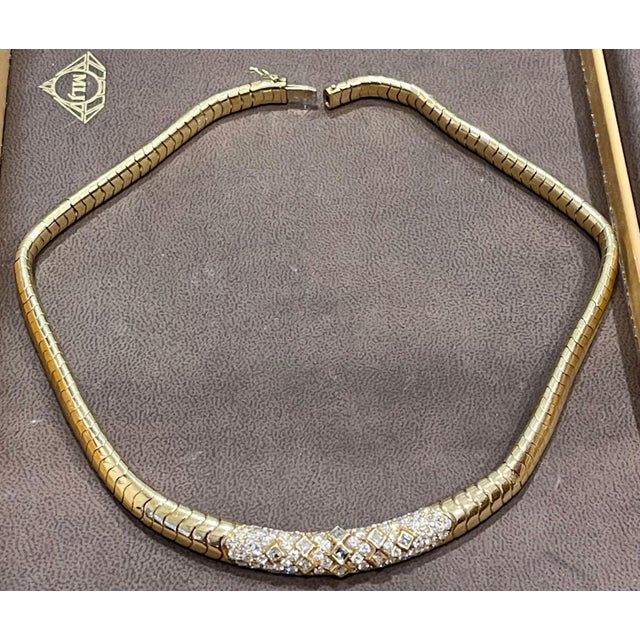 Van Cleef & Arpels 18 Kt Yellow Gold and 5.6 Ct Diamond Collar/Choker Necklace For Sale - Image 12 of 18