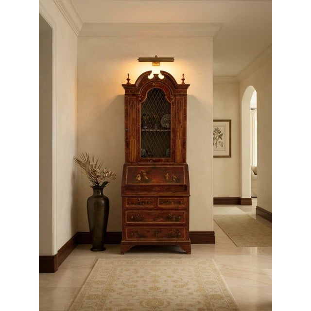 1930s 18th-Century Venetian Style Red & Gold Chinoiserie Bureau Cabinet For Sale - Image 5 of 12