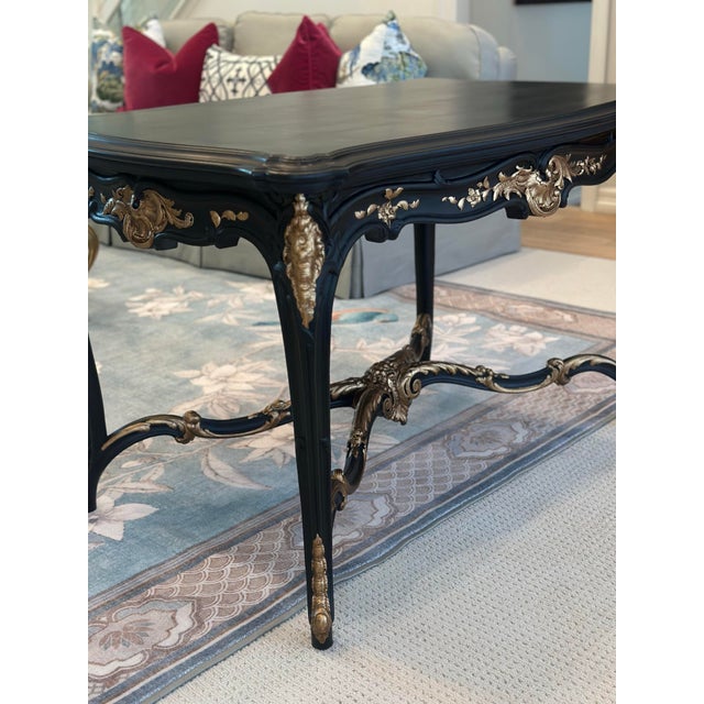 1950s French Rococo / Mid Century Revival Center Table in Matte Ebonized Finish For Sale - Image 10 of 10