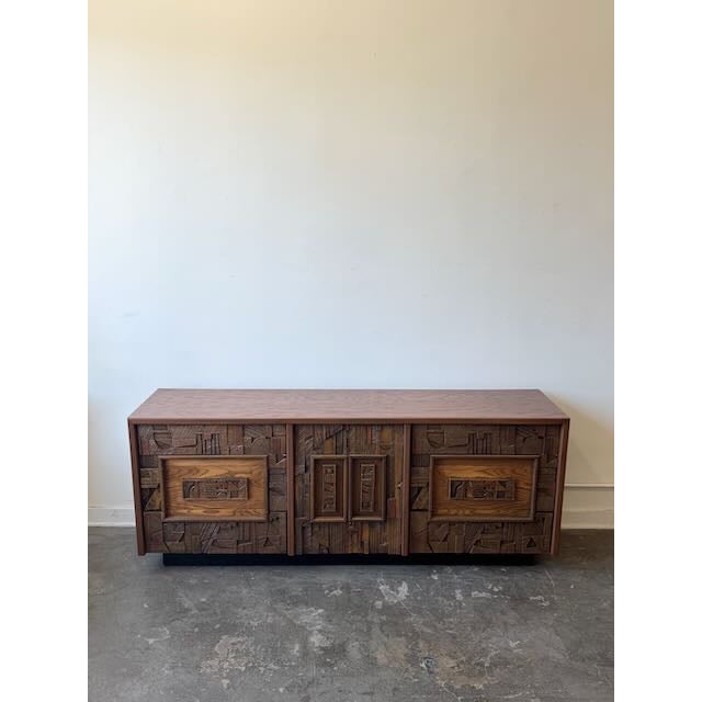 Mid-Century Modern 1970's Pueblo Dresser by Lane Furniture For Sale - Image 3 of 17