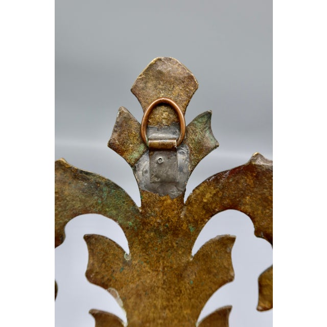 Brass Pair of Solid Brass Two-Arm Rococo Revival Candle Wall Sconces With Acanthus Leaf Backplate, Early 20th Century For Sale - Image 8 of 15