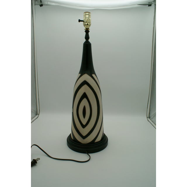 Late 20th Century Black & Ivory Geometric Chulucanas Pottery Lamp For Sale - Image 4 of 8