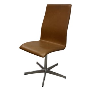 Arne Jacobsen Oxford Classic Medium-Back Chair For Sale