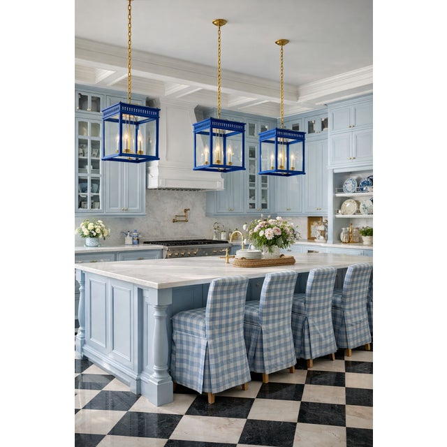 Inspired by the charm and heritage of John Street—an iconic alley off King Street in Charleston—this classic electric...