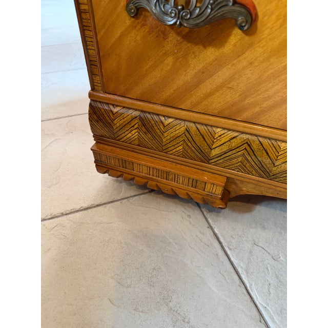 1930s Fine Art Deco 1930s Satinwood Dresser With Mirror & Geometric Marquetry For Sale - Image 5 of 11