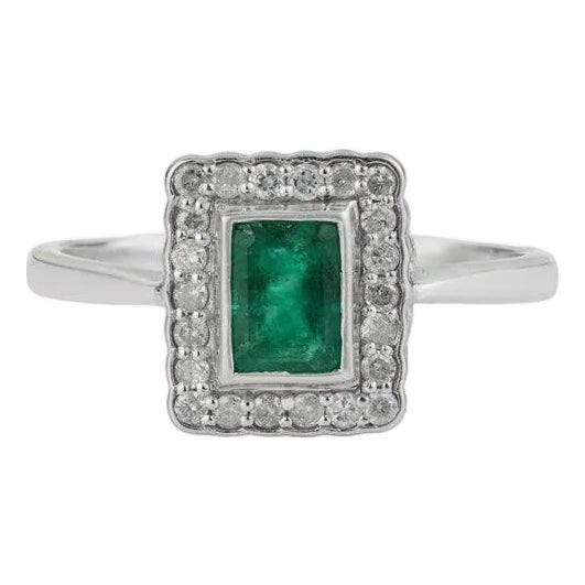 Octagon Cut Geometric Zambian Emerald Ring With Diamond Halo in Silver , Size 7.5 For Sale