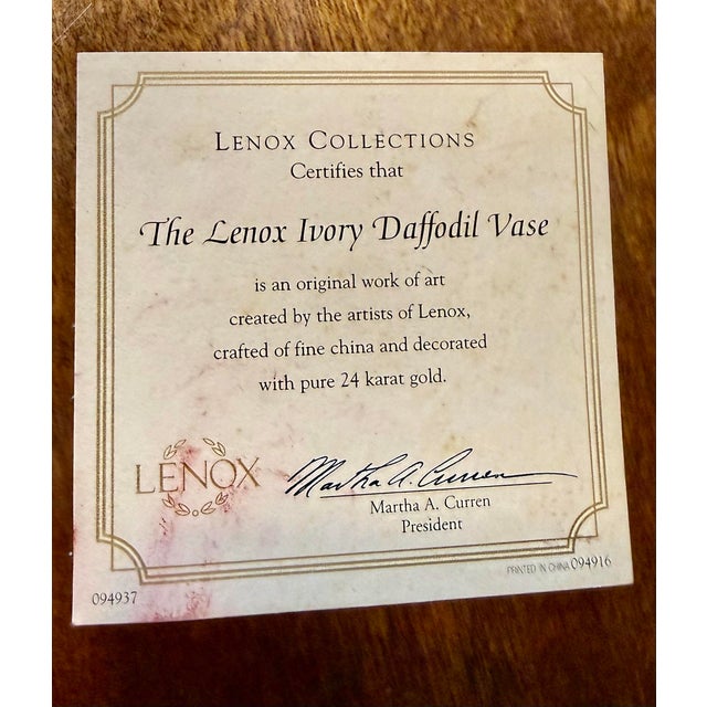 Late 20th Century Set of 4, Lenox Certified Ivory Daffodil Vases For Sale - Image 6 of 12
