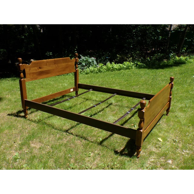 Mid 20th Century Vintage Solid Maple Full Double Bed Sterlingworth Furniture For Sale - Image 5 of 16