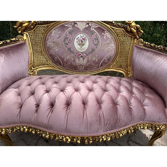 1940s 1940 French Louis XVI Gold Beech Rose Velvet Settee For Sale - Image 5 of 18