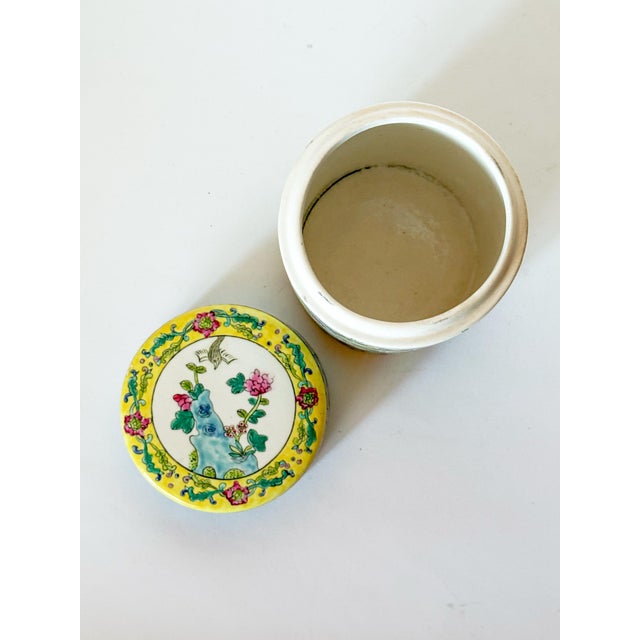 Vintage Famille Rose Porcelain Peony Chinoiserie Tea Jar Canister For Sale - Image 4 of 8