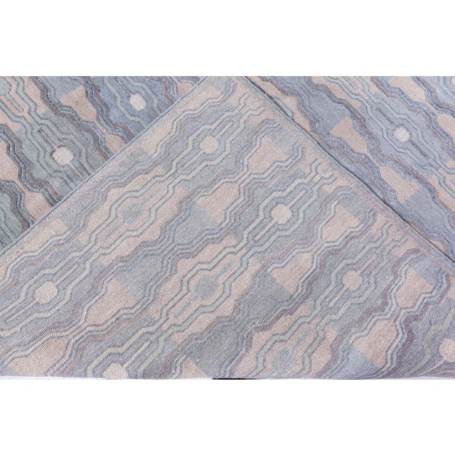 Modern Light Gray Geometry Meets Modern Elegance: Rug "Misty" by Doris Leslie Blau For Sale - Image 3 of 10