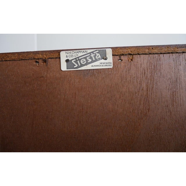 Vintage English Corner Cupboard, 20th Century For Sale - Image 10 of 17