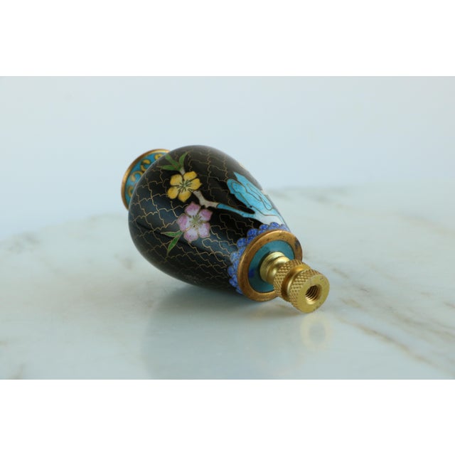 2020s Chinese Cloisonne Vase Lamp Finial on Brass Hardware For Sale - Image 5 of 5