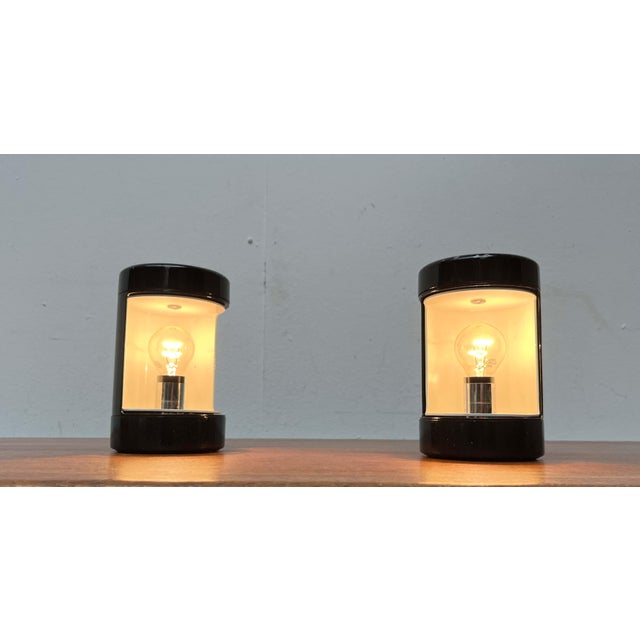 Mid-Century Modern Italian Space Age Black Model Laura Table Lamps by Olaf von Bohr and Diego Valenti for Valenti Luce Milano, 1960s, Set of 2 For Sale - Image 12 of 18
