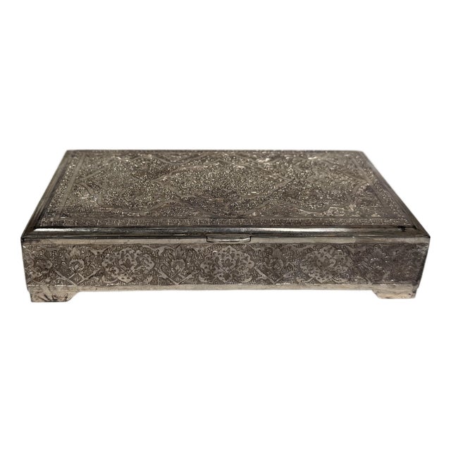1970s Hand-Engraved 84 Silver Decorative Box For Sale