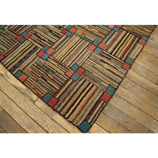 American Early 20th Century American Hooked Rug ( 5'10" x 9'8" - 178 x 295 ) For Sale - Image 3 of 7