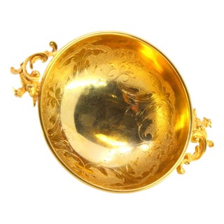 Gilded Silver Cup with Handles Cut Out with Reliefs and Engravings on the Inside For Sale