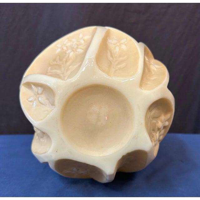 1930s Phoenix Glass Vase (Fairy vine) For Sale - Image 4 of 6