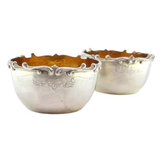 Silver Washbasins with Raised Edges and Gold Interiors, Set of 2 For Sale