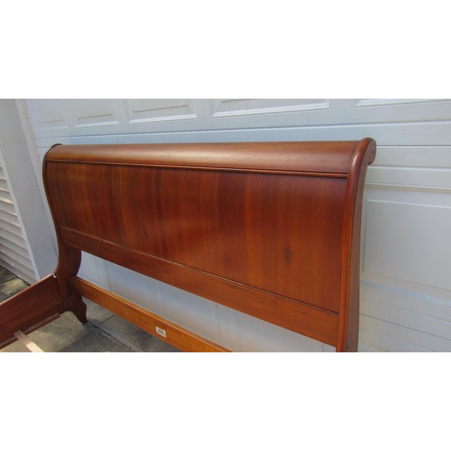Chippendale 1980s Ethan Allen Cherry California King Bed Sleigh Designer For Sale - Image 3 of 6