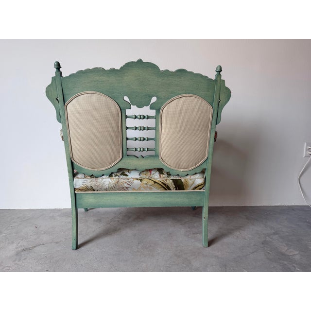1970’s Palm Beach Victorian–Style Carved Wood Turquoise Painted Loveseat by Sherrill Furniture For Sale In Miami - Image 6 of 10