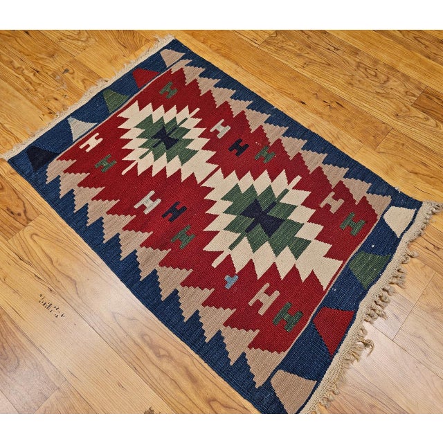 Vintage Turkish Kilim Area Rug, Handwoven Wool, Geometric Pattern, Red & Ivory, 2x3 For Sale - Image 10 of 11