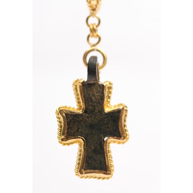 Gold Byzantine Cross With 21 Karat Rope Trim For Sale - Image 8 of 12