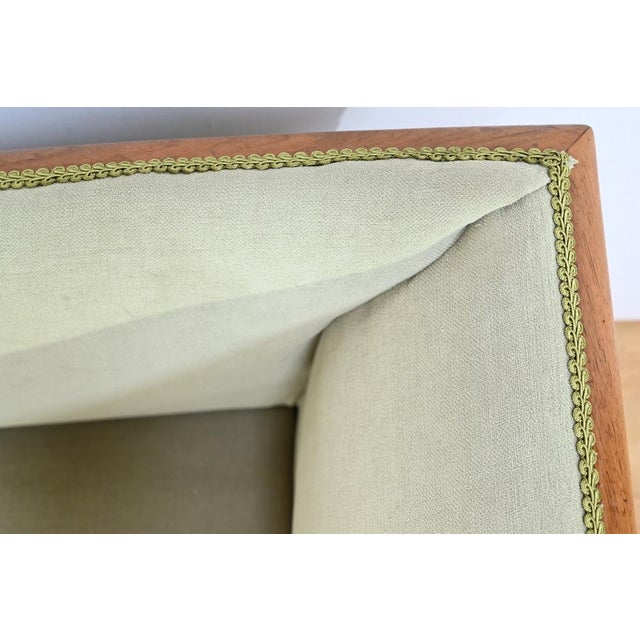 Daybed with System in Walnut, 19th Century For Sale - Image 10 of 18