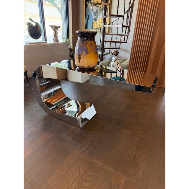 Mid-Century Modern Italian Mid Century Modern Console Table . For Sale - Image 3 of 9