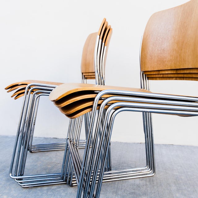 1980s Vintage Restored David Rowland 40/4 Stacking Chairs in White Oak For Sale - Image 5 of 18