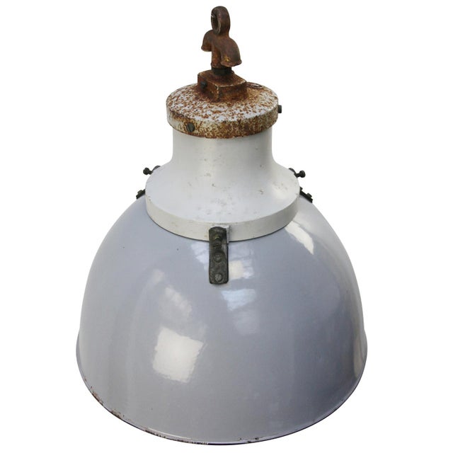 Vintage Industrial Cast Iron and Gray Enamel Pendant Light from Industria Rotterdam For Sale - Image 4 of 6