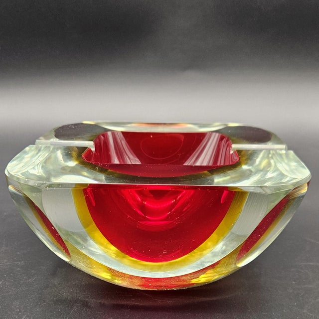 Large Sommerso Murano Glass Ashtray by Alessandro Mandruzzato for Made Murano Glass, 1950s For Sale - Image 4 of 4