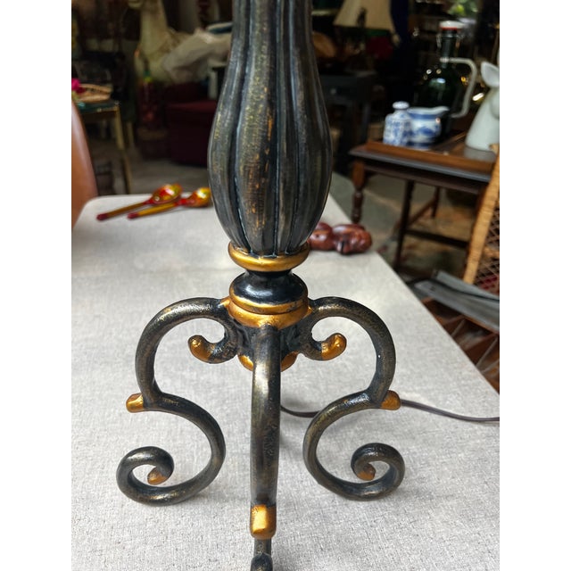 Modern Vintage Metal Work Detailed Table Lamp For Sale - Image 3 of 5