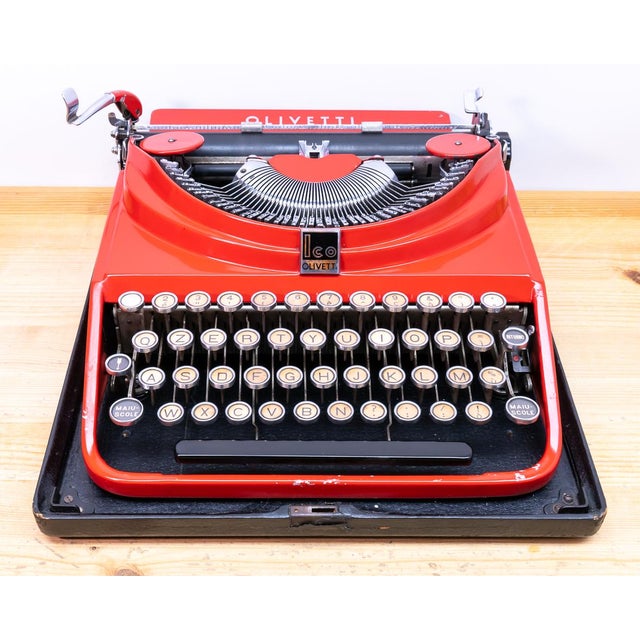 Olivetti Ico MP1 Typewriter, 1936 For Sale - Image 3 of 18