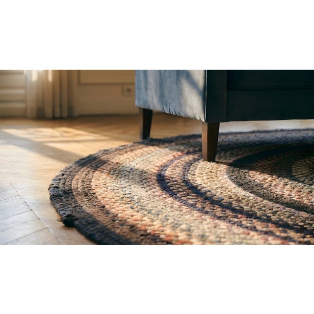 1930s Multicolor Classic Antique American Braided Round Rug 8'10 X 9'9" Wool Carpet For Sale - Image 16 of 16