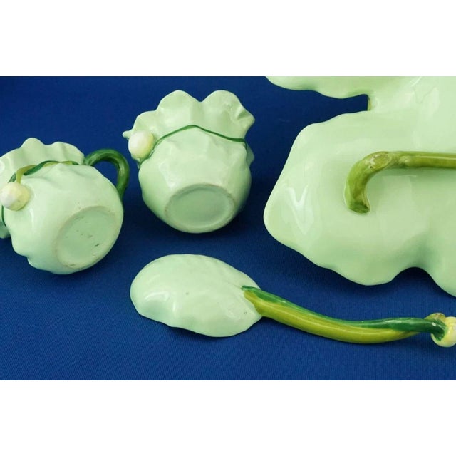 Art Nouveau Strawberry Service in Vitrified Majolica by George Jones, England, 1882, Set of 5 For Sale - Image 18 of 18