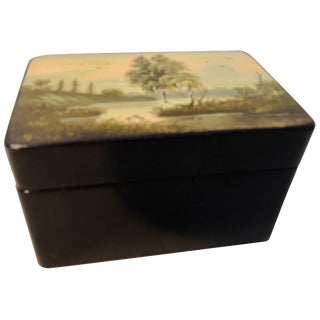 Hand-Painted Vintage Russian Lacquer Snuff Box For Sale