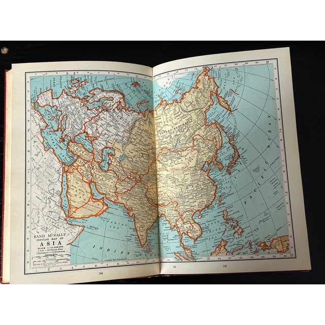 1930s Vintage World Atlas For Sale - Image 14 of 18