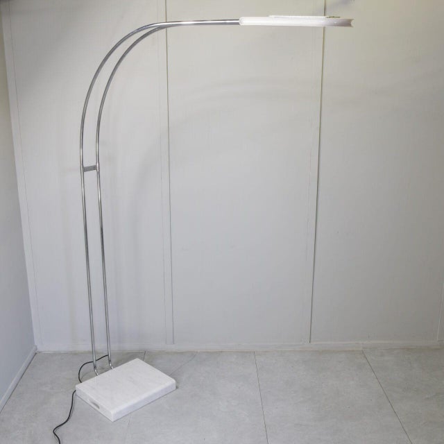 Gesto Terra Arc Floor Lamp in Marble and Chromed Metal by Bruno Gecchelin for Skipper, 1970s For Sale - Image 10 of 10