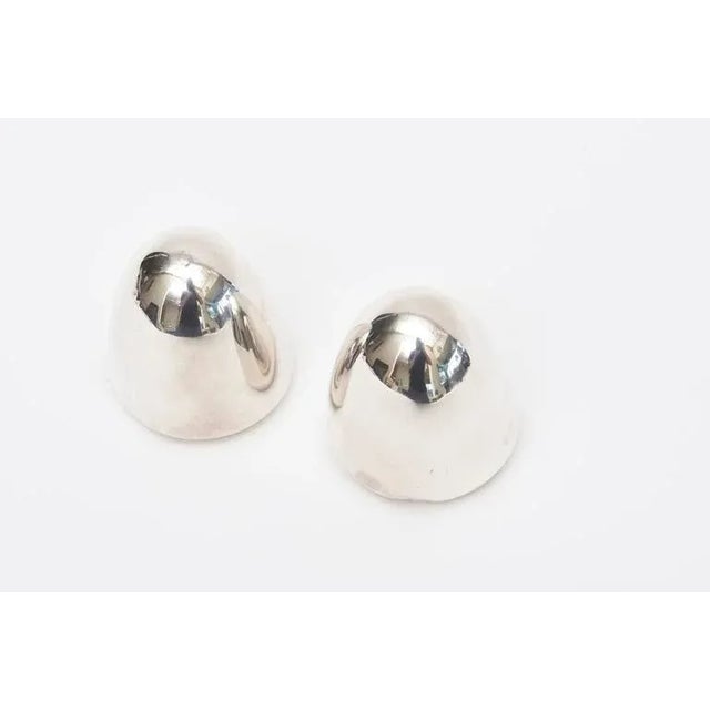 1970s Mid Century Modern Antonio Pineda Modernist Sterling Silver Salt and Pepper Shakers Pair Of For Sale - Image 5 of 9
