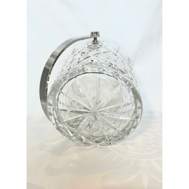 Vintage 1970s Silver Plate and Crystal Ice Bucket, Diamond Pattern, Swinging Handle For Sale In Los Angeles - Image 6 of 6