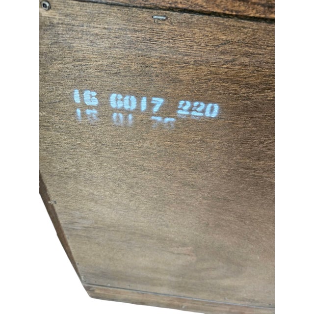 1980s Ethan Allan Charter Oak Jacobean Corner Cabinet Hutch Display For Sale - Image 12 of 13